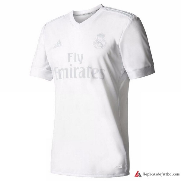 Camiseta Real Madrid Pre Match 2017-2018